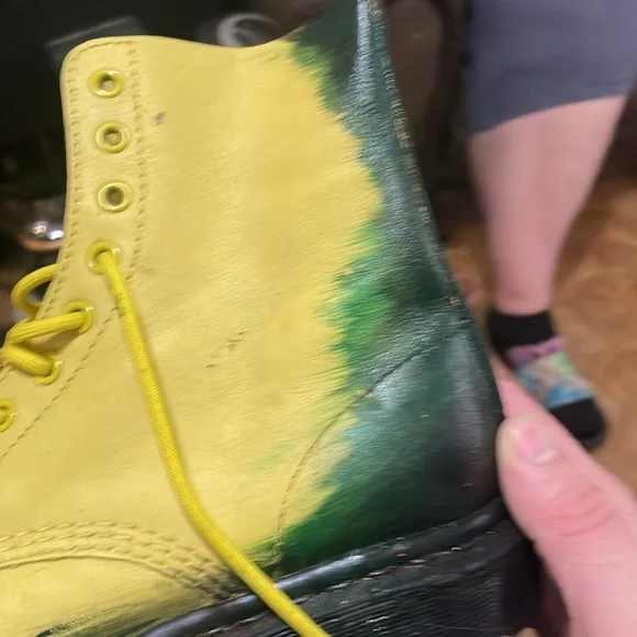 Doc martens 1460 pascal combat boots custom ombré black & yellow ladies size 8 - Picture 12 of 13